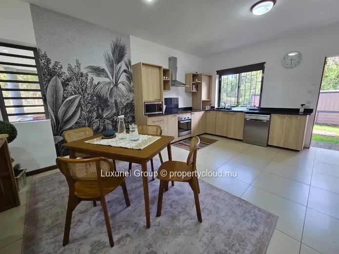  Beautiful Family Villa With Private Pool For Rent