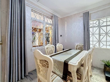 Maison de 4 Chambres