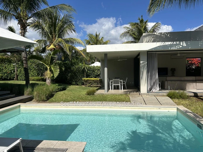 Villa de Luxe à Vendre dans un Domaine Sécurisé