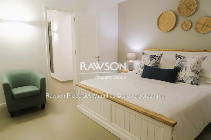 Townhouse Meublée De 3 Chambres | Jardin & Piscine | Mont Choisy | Mi Août 2026
