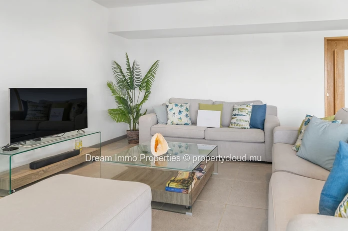 Penthouse d'exception de 3 chambres en suite avec vue panoramique sur la mer à St Antoine Private Residences – Île Ma...