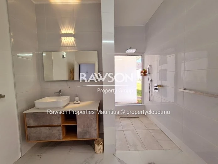 Modern 4-Bedroom Villa for Rent in a Private Gated Estate