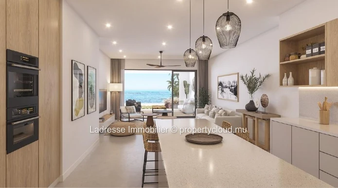 Beachfront apartment for sale in Tamarin