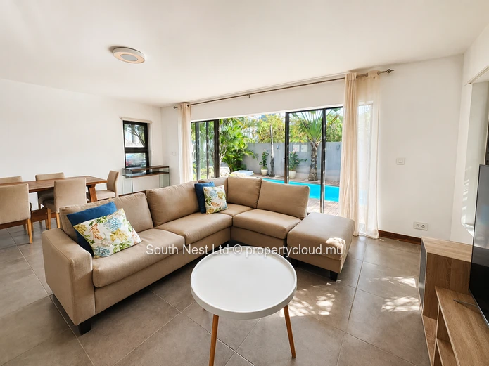 Villa contemporaine de 3 chambres en suite avec piscine privée dans une résidence sécurisée