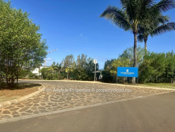 Azuri – Residential Plot in a Smart City