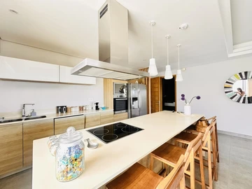 2 Bedroom Commercial Property