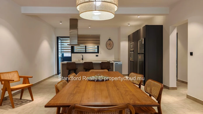 Appartement Moderne de 3 Chambres avec Jacuzzi et Terrasse – Tamarin, Ouest