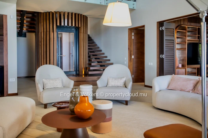Ultra-Luxury Villa with Panoramic Lagoon Views in Black River, Mauritius