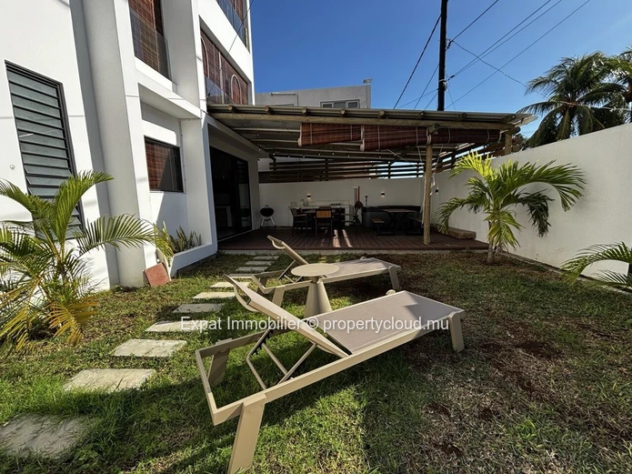 Contemporary 3-Bedroom Ground-Floor Apartment Just A Few Steps From The Sea – Trou Aux Biches