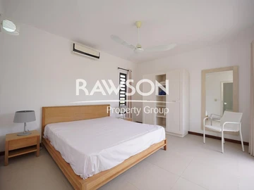 4 Bedroom Villa