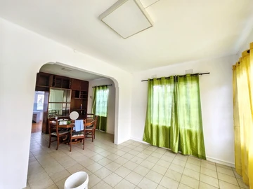 Maison de 6 Chambres