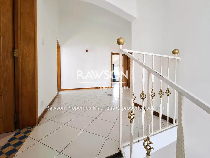 Maison 4 Chambres | Non Meublée | Mont Choisy