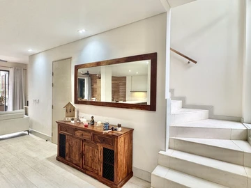 3 Bedroom Townhouse, Duplex