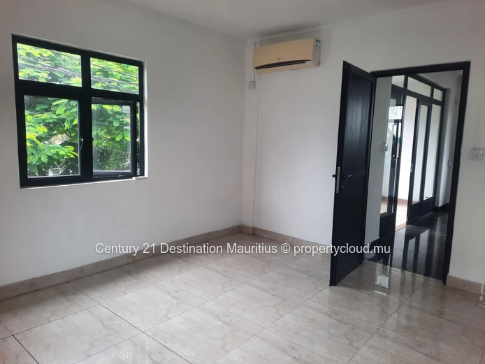 First Floor Office Space/Apartment For Rent On Royal Road