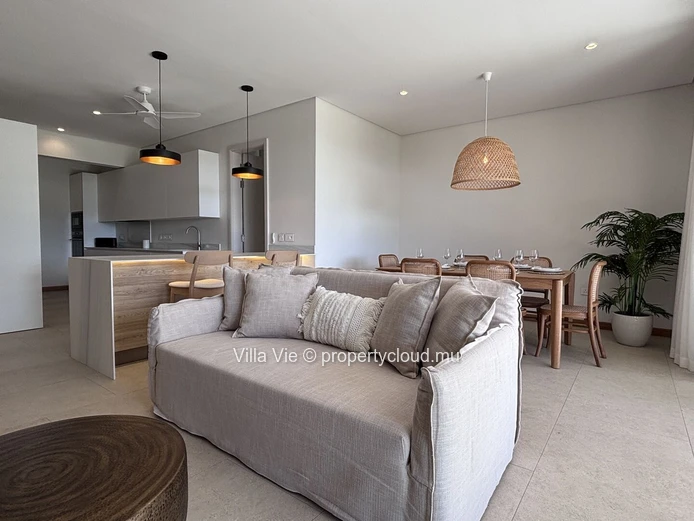 Belle Vue - A lovely 4-bedroom ground-floor apartment (Sole Mandate)