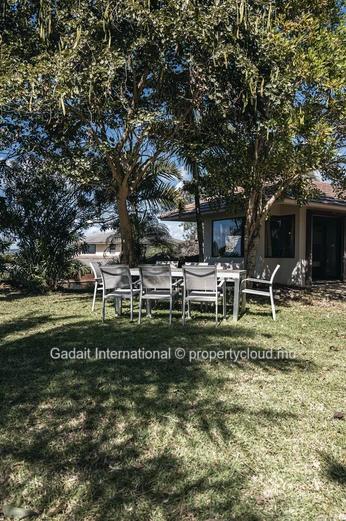 Villa de Plain-Pied à Vendre à Belle Vue Harel, Île Maurice | Piscine Privée & Grand Jardin de 1 800 m² (duplicate)