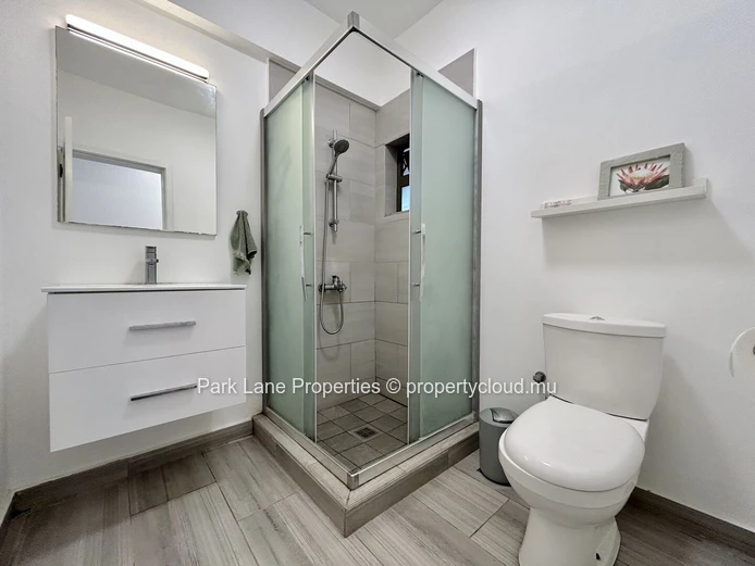 Exclusive Park Lane Listing | Modern 3-Bedroom Apartment with Mountain Views, Pool & Prime Sodnac Location (Sole Mandate)