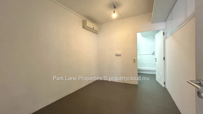 Espace de bureau de 60m² dans un emplacement idéal à Tamarin