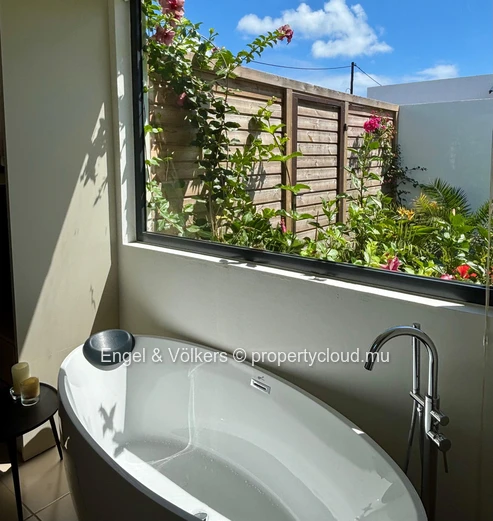 Immaculately Furnished Villa with Private Pool in Grand Baie