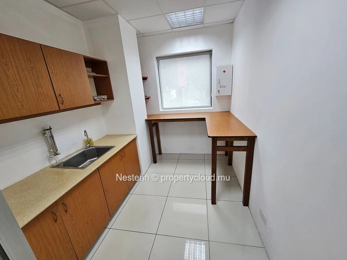 Bureau de 270 m² 