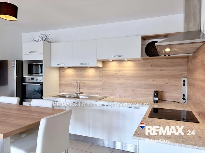 Panoramic Penthouse with Expansive Terraces and Breathtaking Views