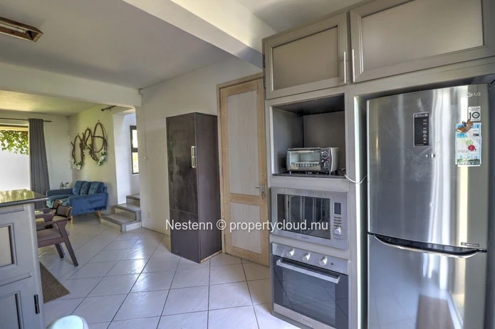 Beautiful modern triplex in a secure residence near the beach