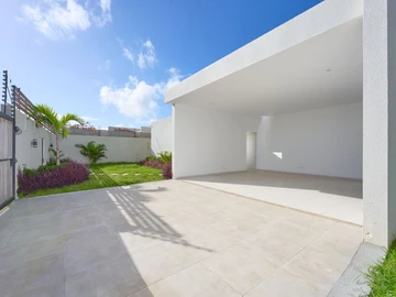 4 Bedroom Villa