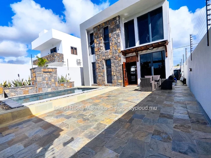 Villa de 4 chambres - En location long terme à Pereybere