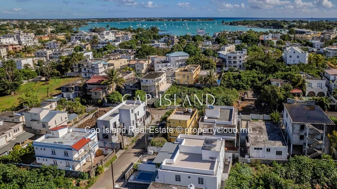 For Rent – Fully Furnished 3-Bedroom Duplex in Grand Baie