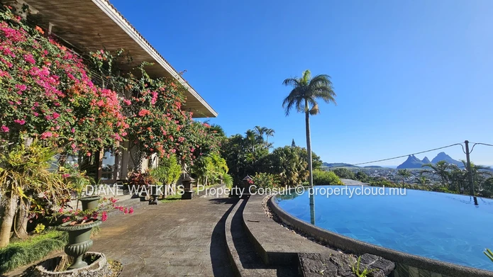 Maison d’exception de 4 chambres à vendre à Floréal