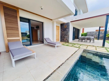4 Bedroom Villa