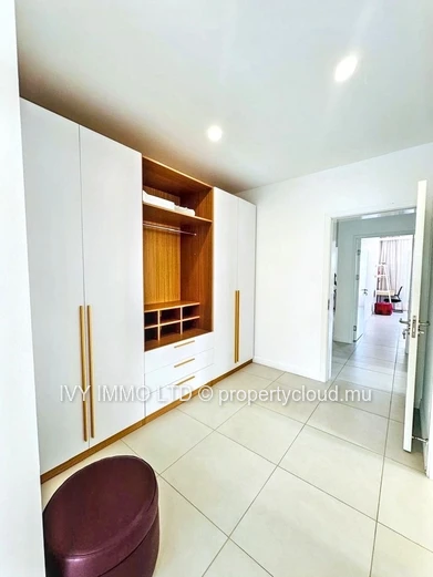 Appartement à louer à long terme Situé à #grandbaie 