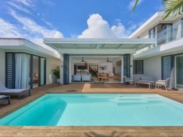 4 Bedroom Villa