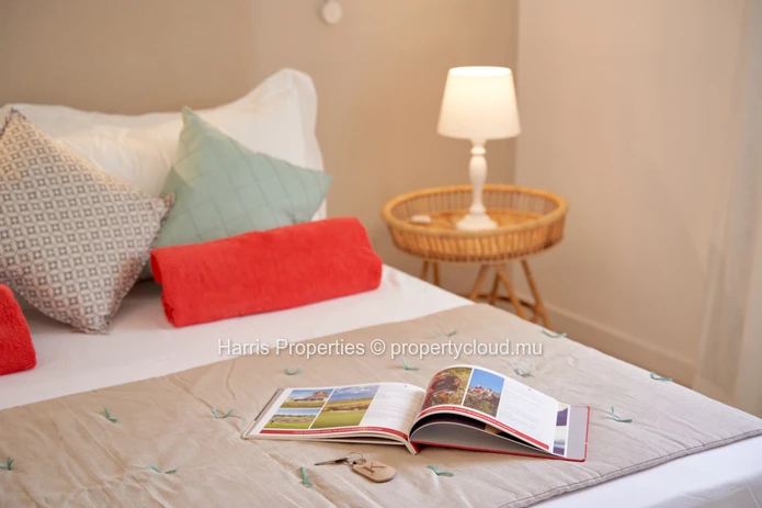 Appartement R+2 – Pointe aux Canonniers (à 2 minutes en voiture de la plage de Mont Choisy)