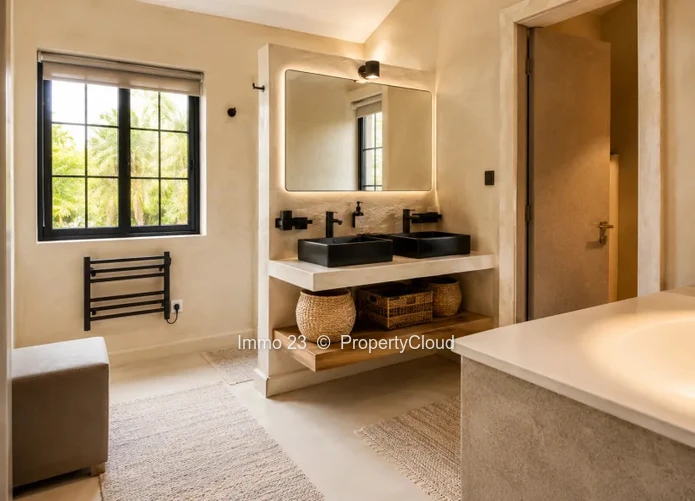 Houses / Villas - 6 bedrooms - Moka