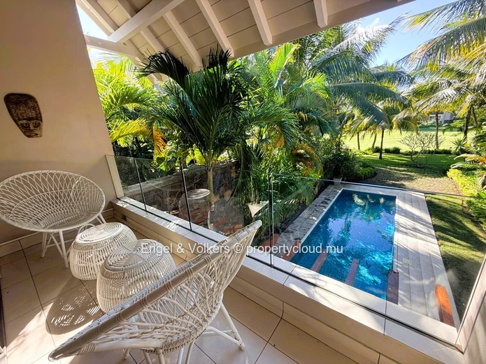 Luxury Townhouse with Private Pool & Golf Views in Anahita