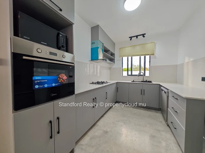 Villa Moderne de 3 Chambres Près du Spot de Kitesurf – La Gaulette, Maurice