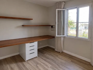 3 Bedroom Townhouse, Duplex