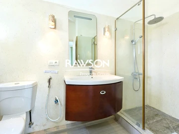 Exceptional Villa Facing Belle Mare Beach