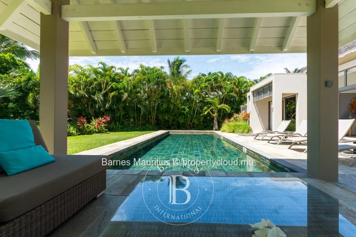 ANAHITA GOLF RESORT – Villa d’exception de 4 chambres avec piscine et vue sur le parc