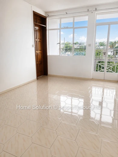 Beautiful, bright apartment on the 3rd floor – 2 bedrooms