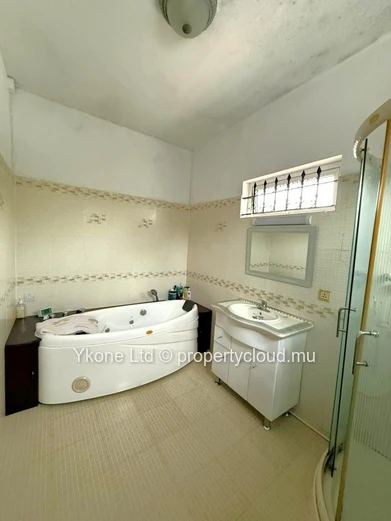 House For Sale In Vacoas