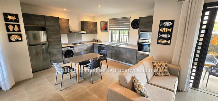 A louer : Appartement de 97 m², en rez-de-chaussée à Cascavelle