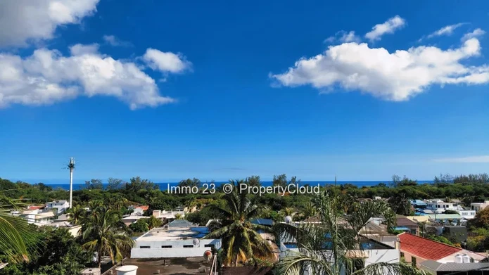 House / Villa - 4 bedrooms - Albion - Ref. MA100260VE