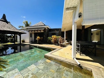 4 Bedroom Villa