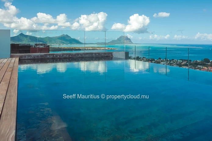 Rêve insulaire : superbe villa avec vue imprenable sur le lagon