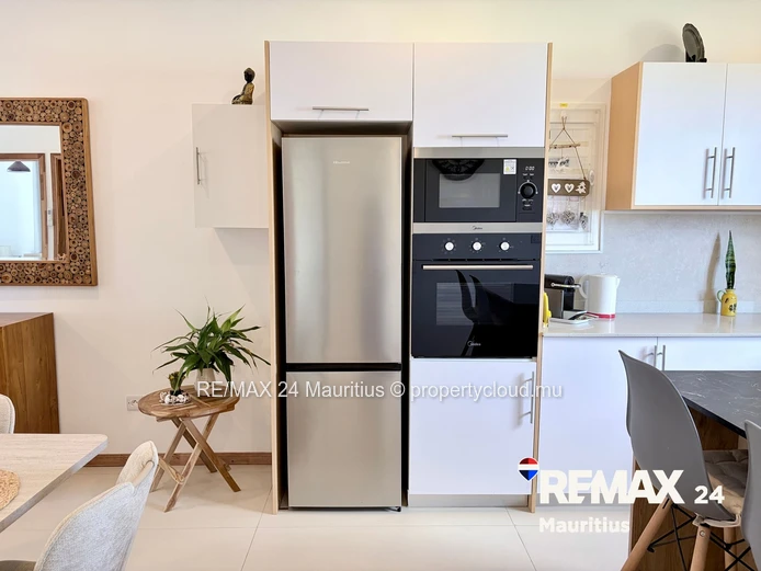 Bright New Apartment in Grand Baie