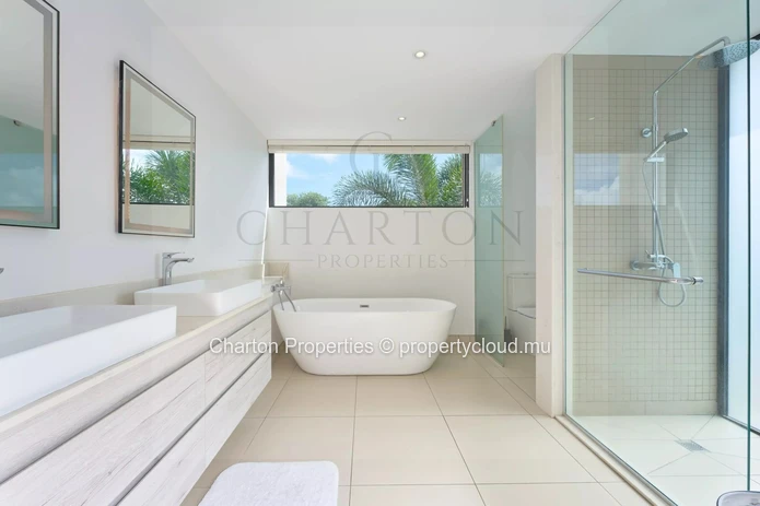Furnished 4-bedroom villa - Contemporary elegance, absolute comfort
