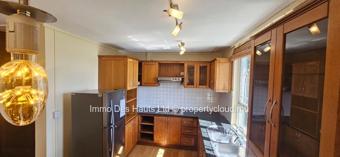  2-bedroom first-floor house for long-term rent in Sodnac, Quatre Bornes