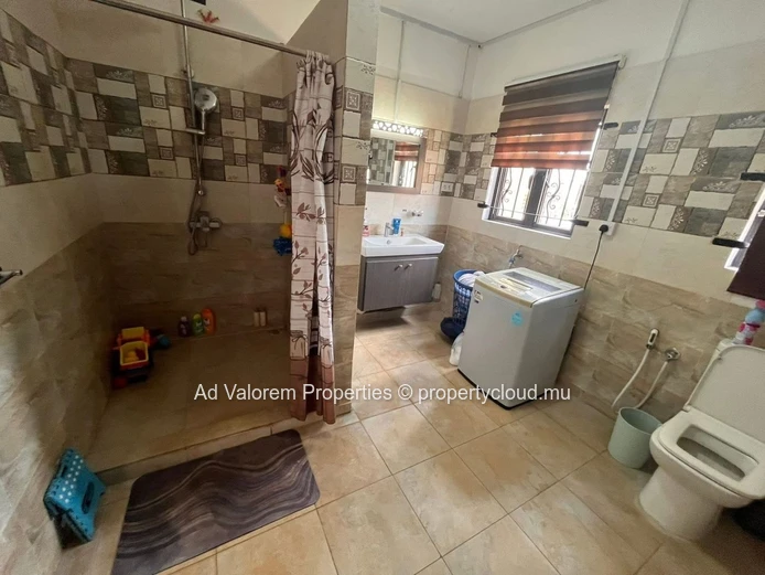À VENDRE –  Maison à étage - Coromandel